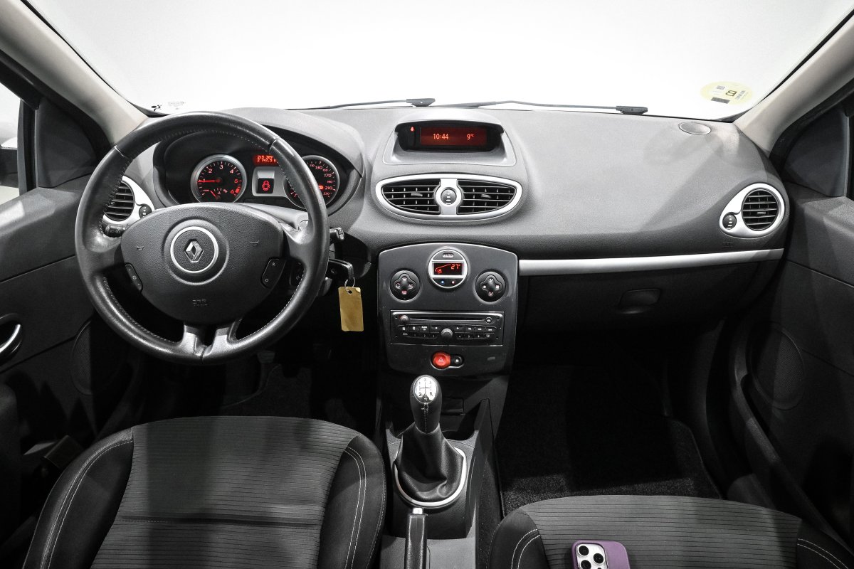 Foto Renault Clio 16