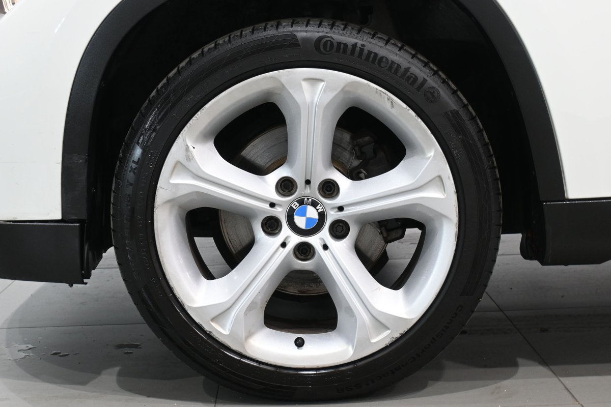 Foto Bmw X1 30