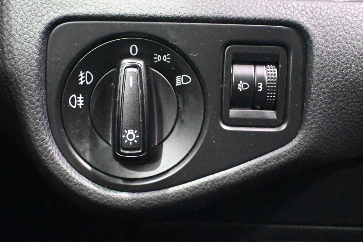 Foto Volkswagen Golf 28