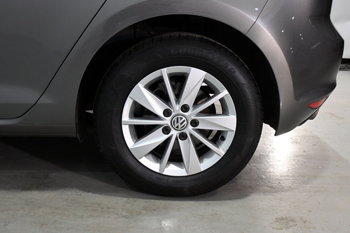 Foto Volkswagen Golf 34