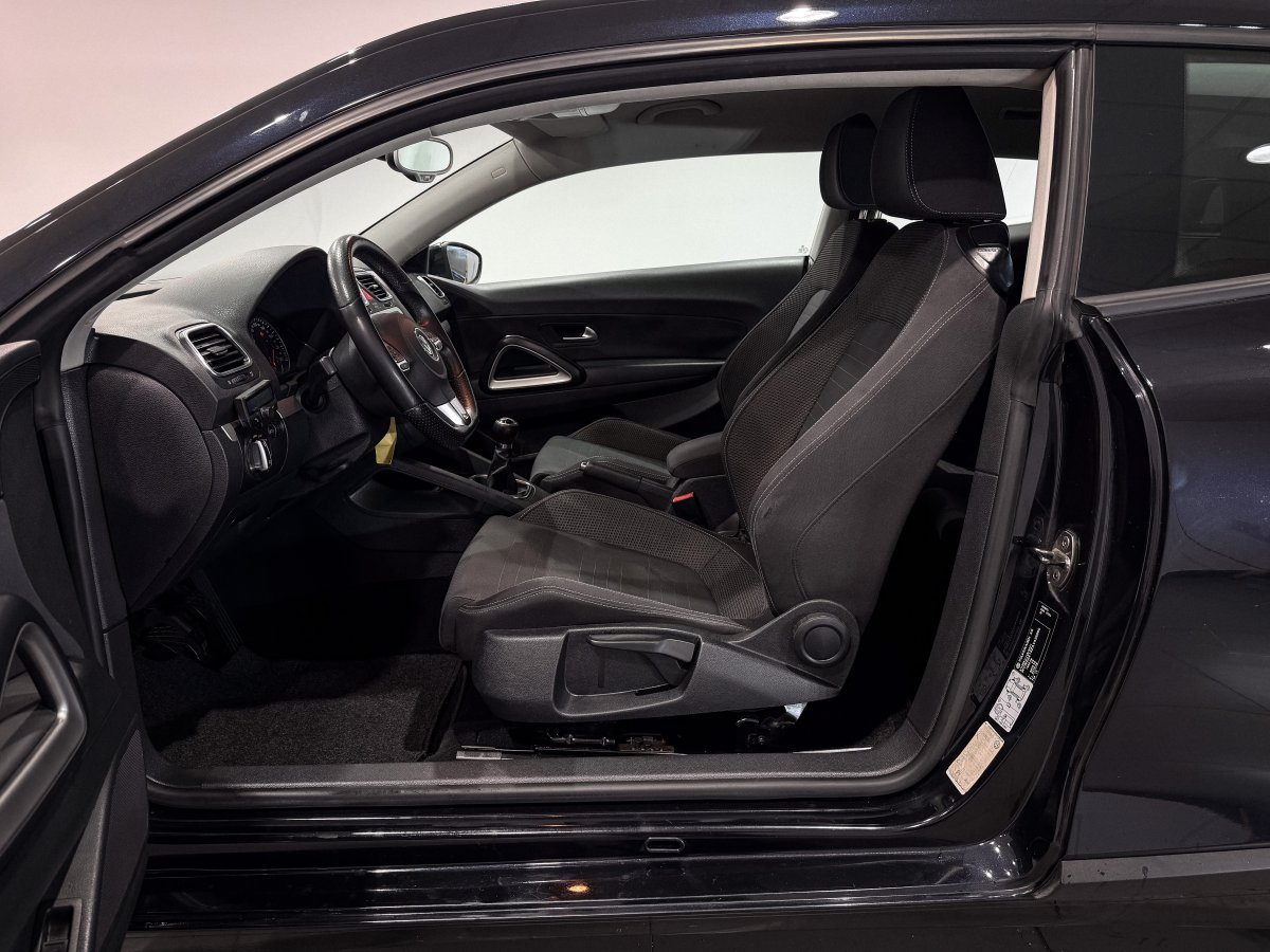 Foto Volkswagen Scirocco 10