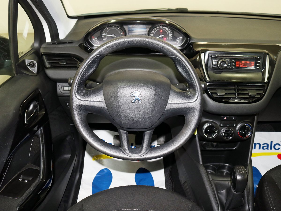 Foto Peugeot 208 20