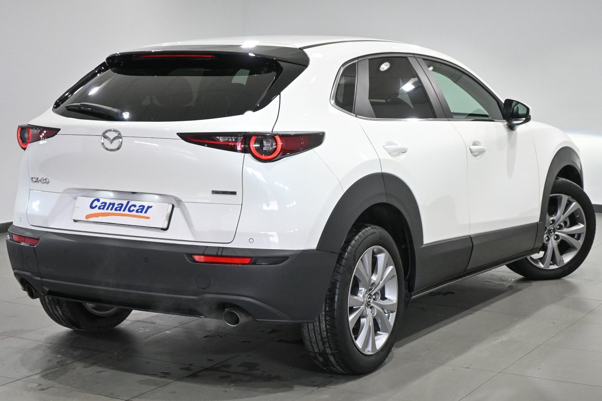 Foto Mazda CX-30 4