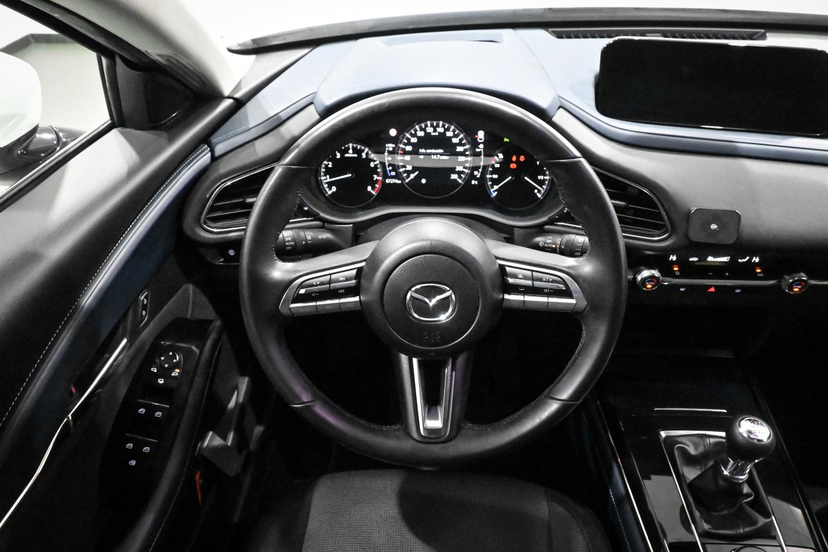 Foto Mazda CX-30 22