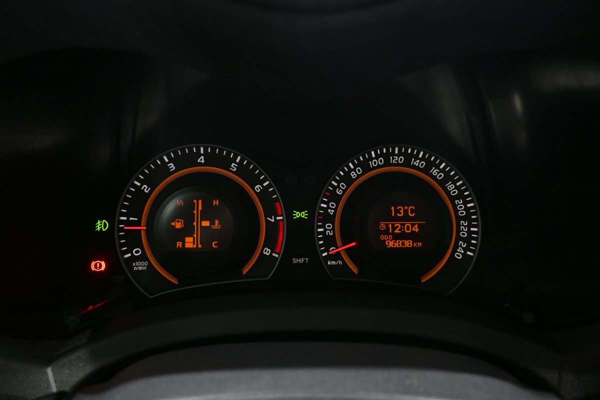 Foto Toyota Auris 14