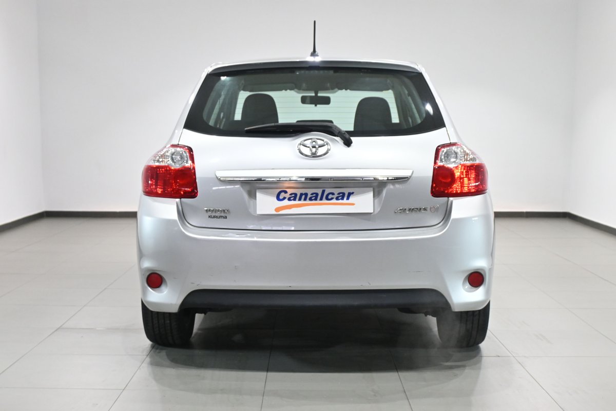 Foto Toyota Auris 5