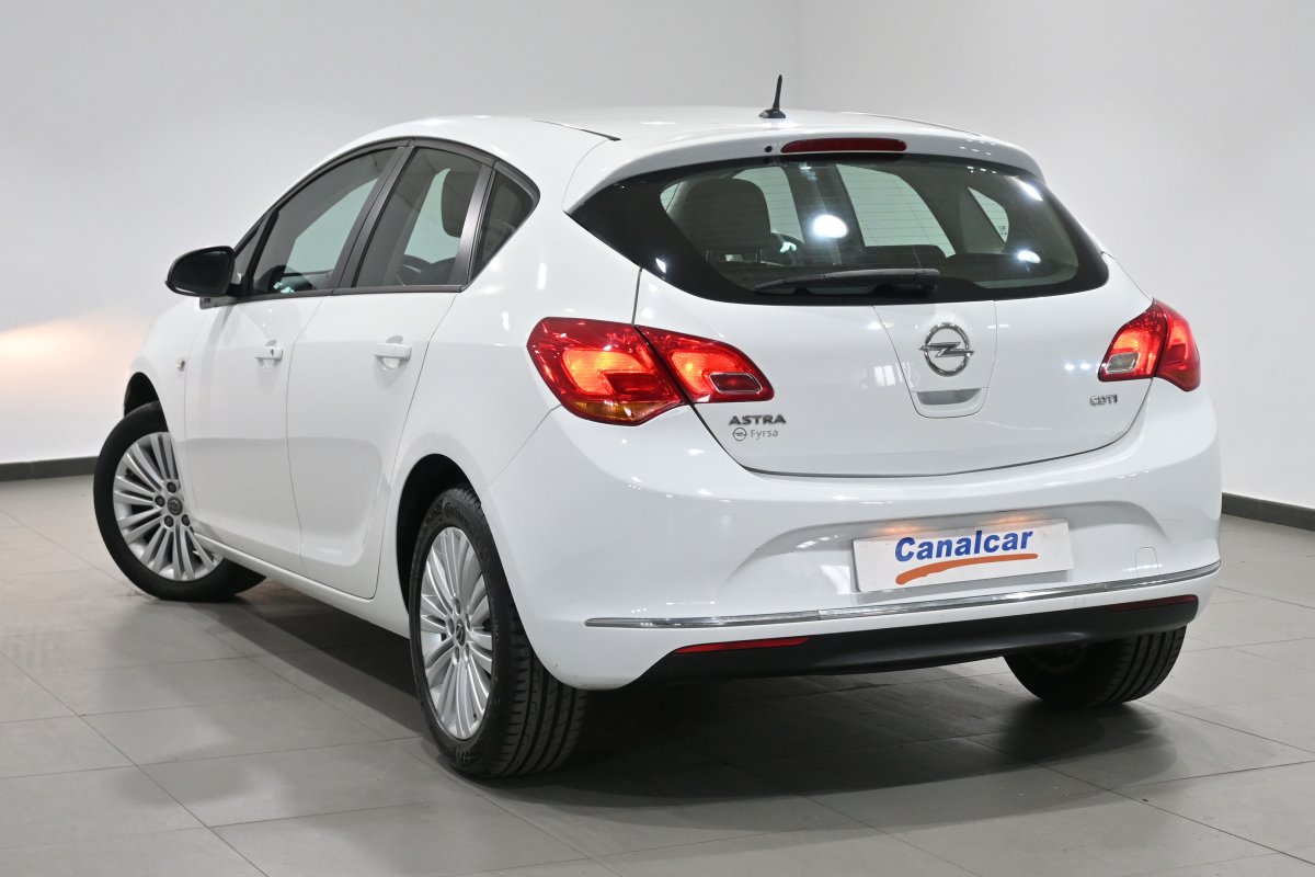 Foto Opel Astra 6