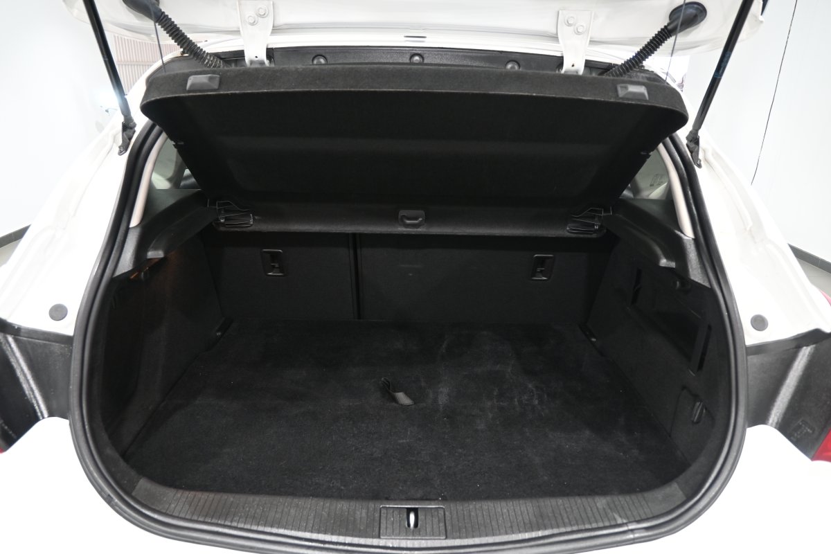 Foto Opel Astra 8