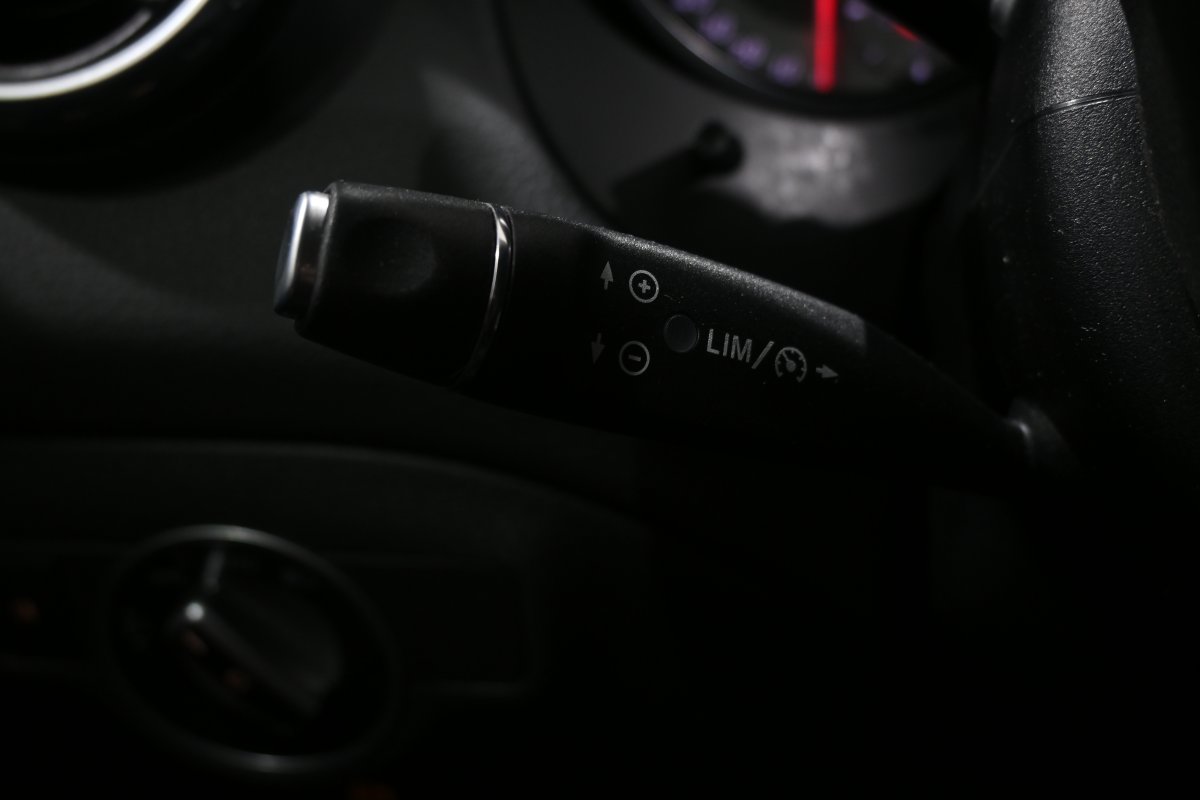 Foto Mercedes-Benz GLA 23