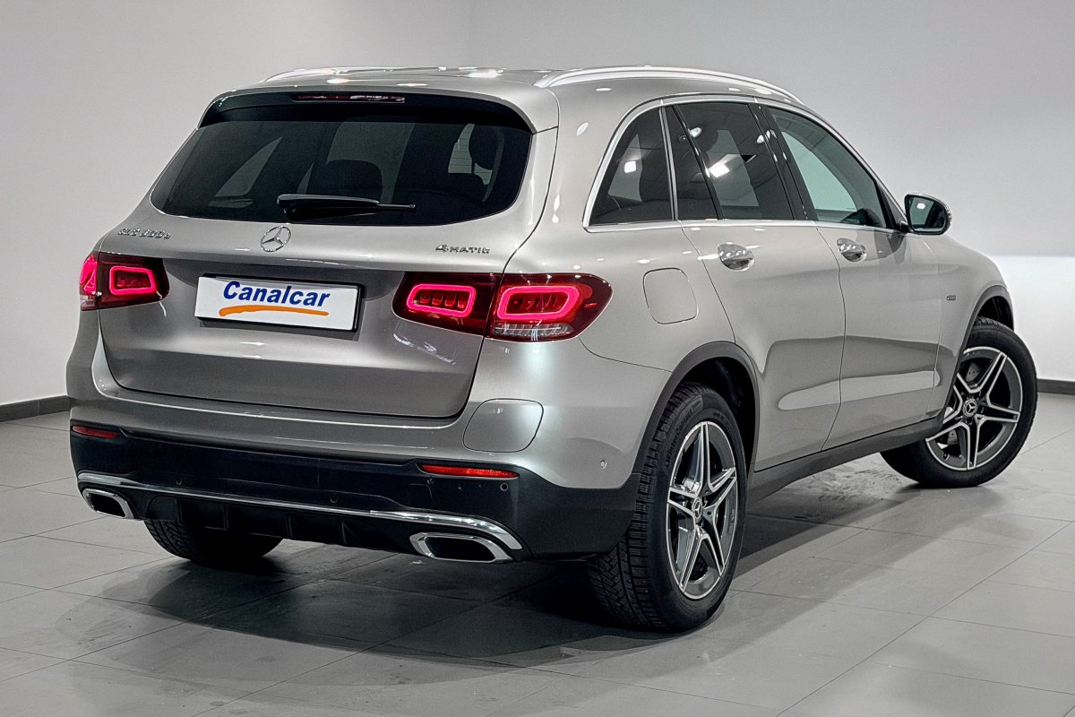 Foto Mercedes-Benz GLC 4