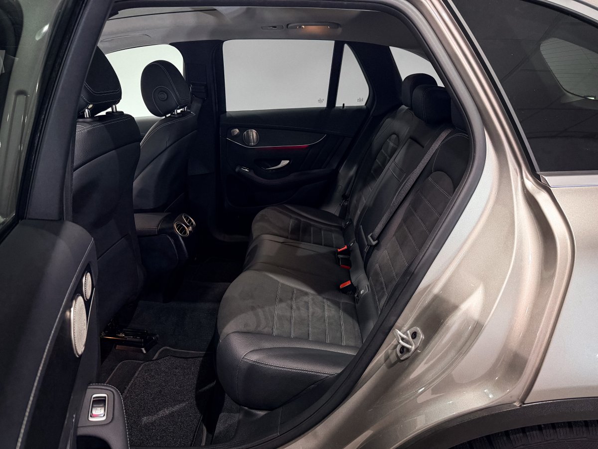 Foto Mercedes-Benz GLC 11