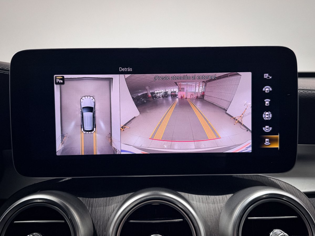 Foto Mercedes-Benz GLC 17