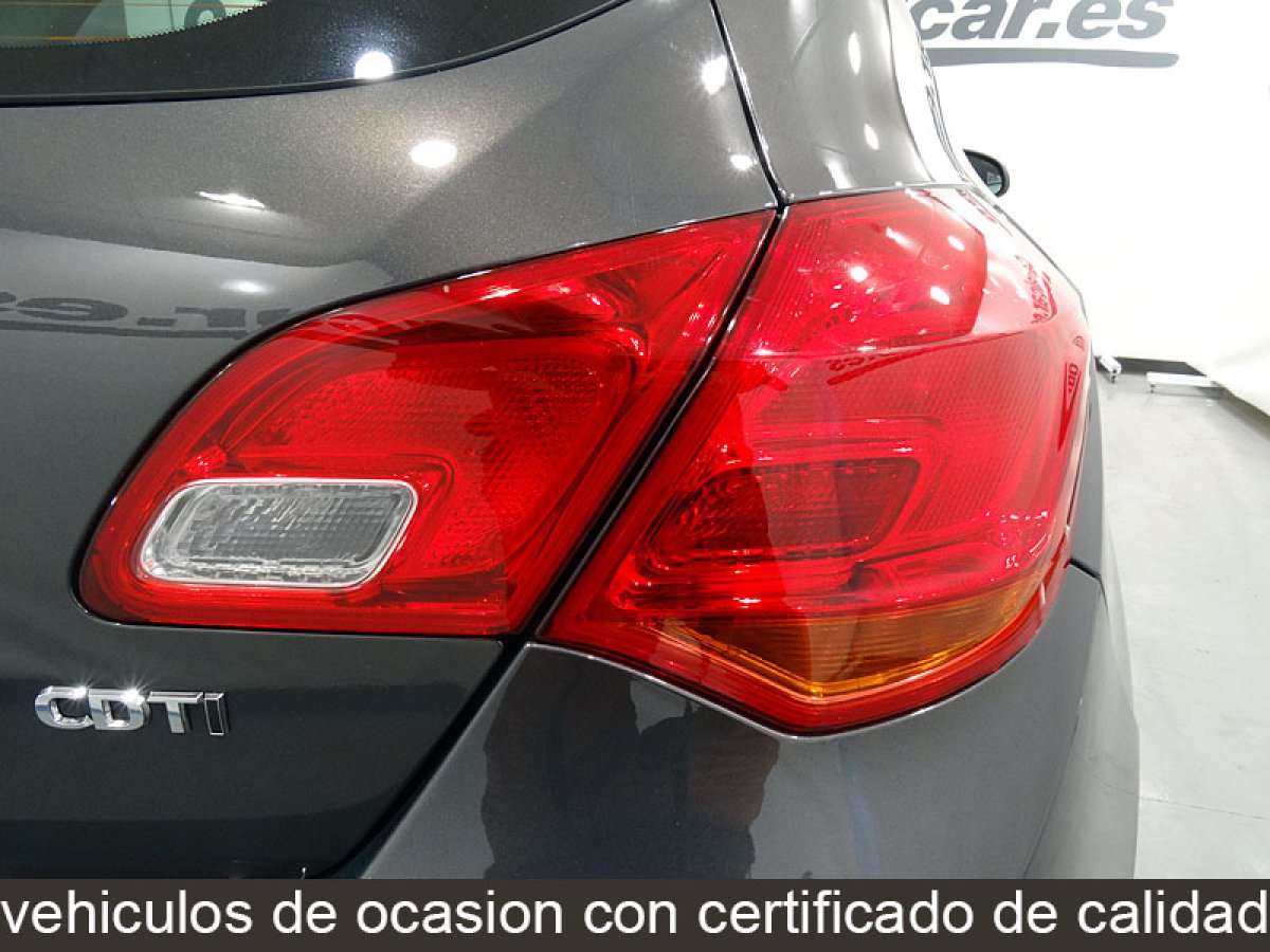 Foto Opel Astra 17