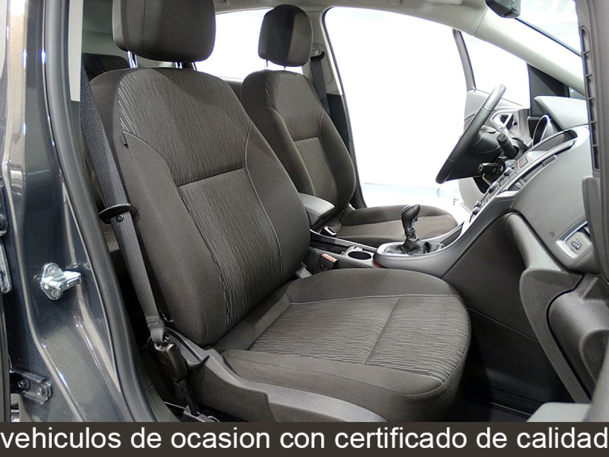 Foto Opel Astra 23