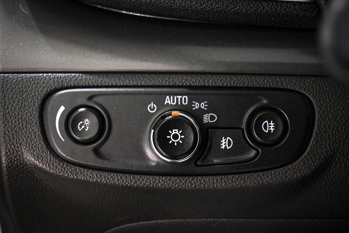 Foto Opel Mokka X 28