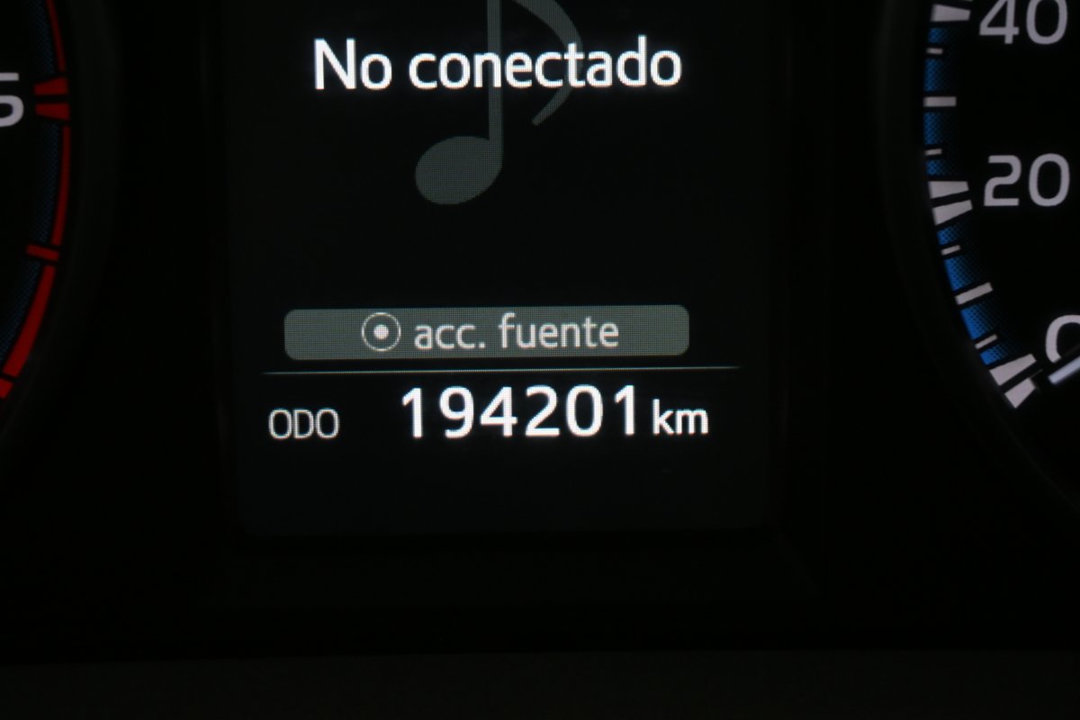 Foto Toyota RAV-4 11