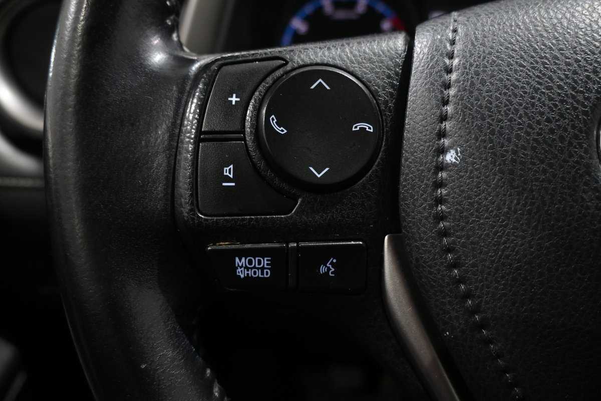 Foto Toyota RAV-4 17