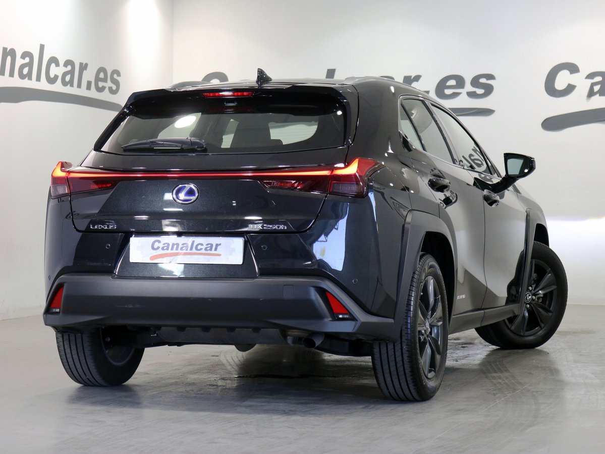 Foto Lexus UX 250h 4