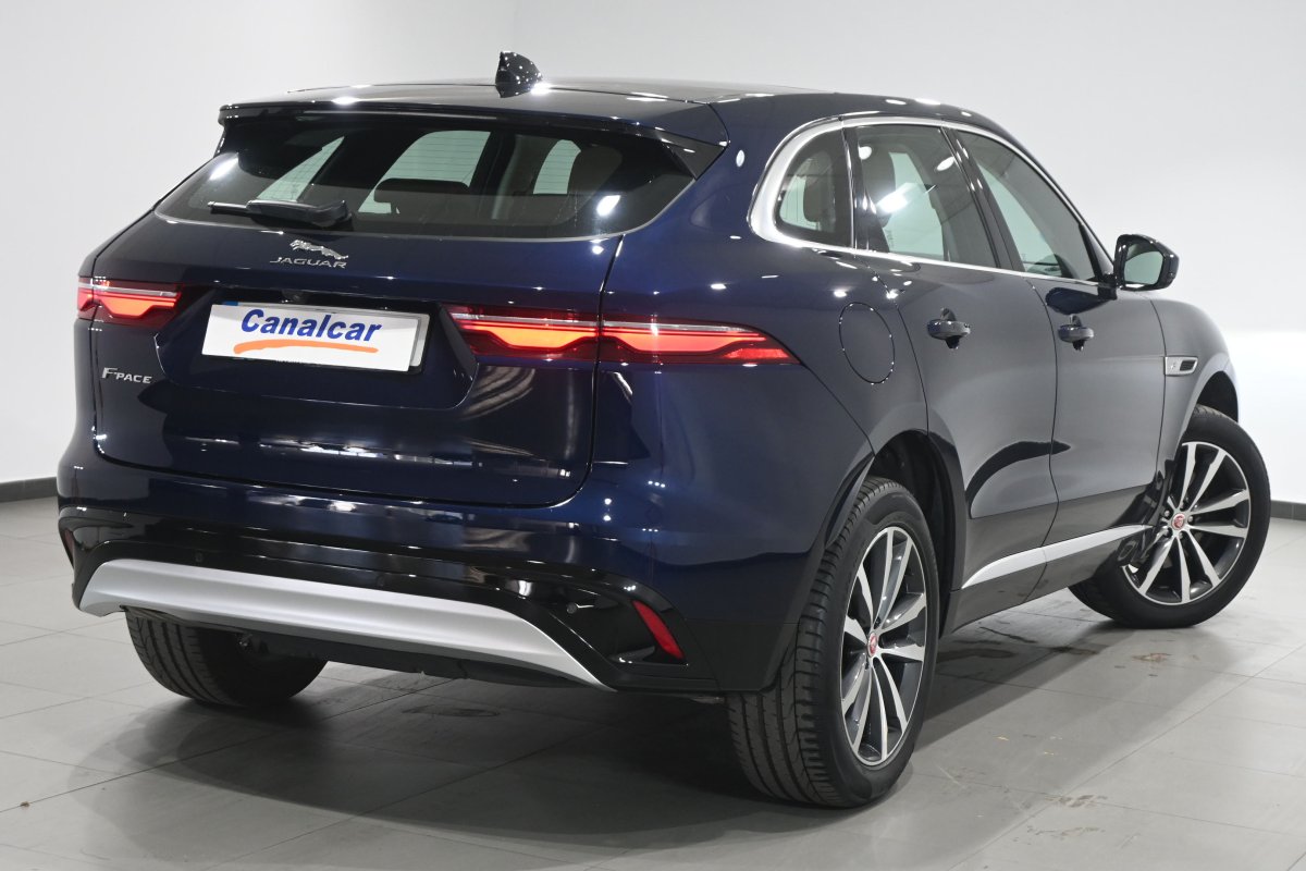 Foto Jaguar F-PACE 4