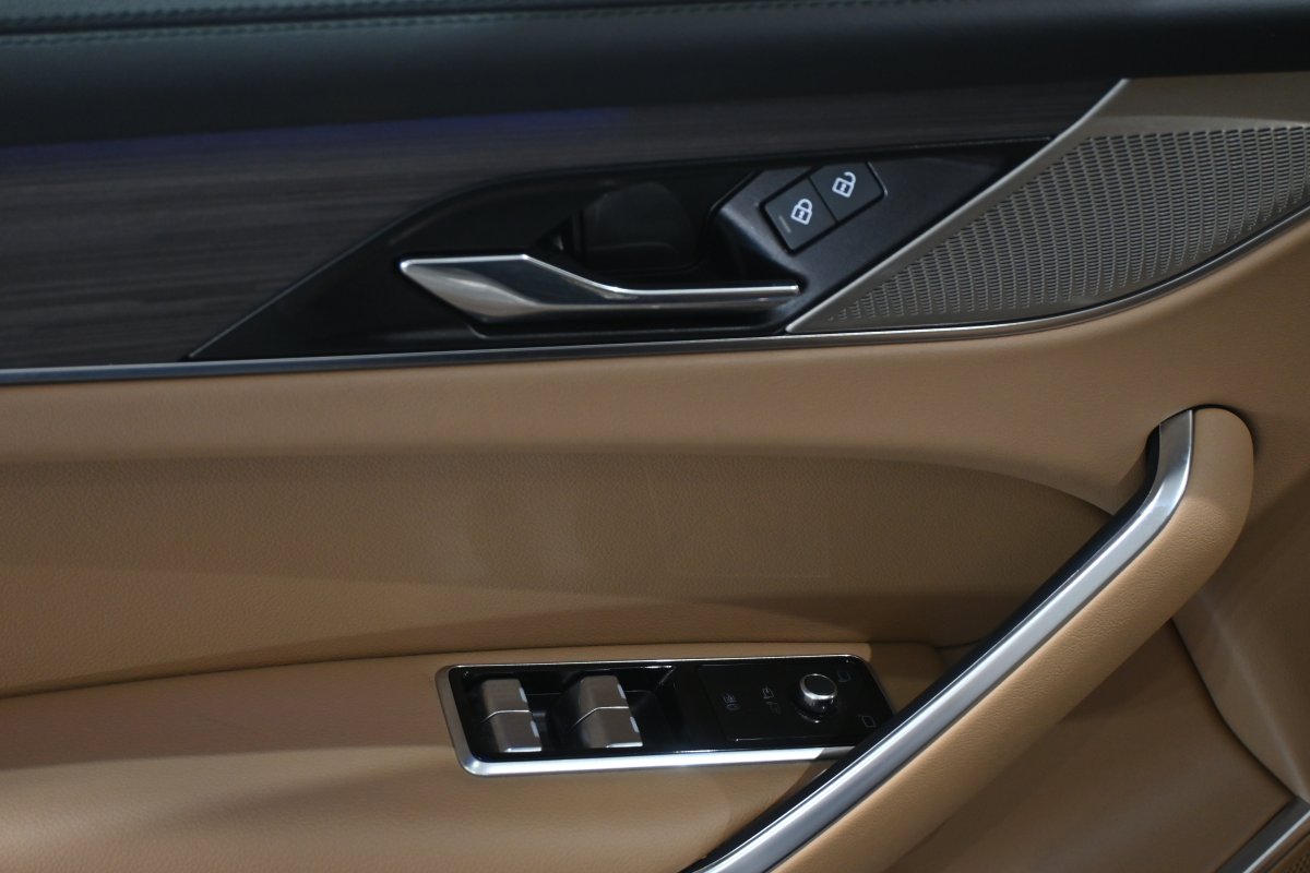 Foto Jaguar F-PACE 29