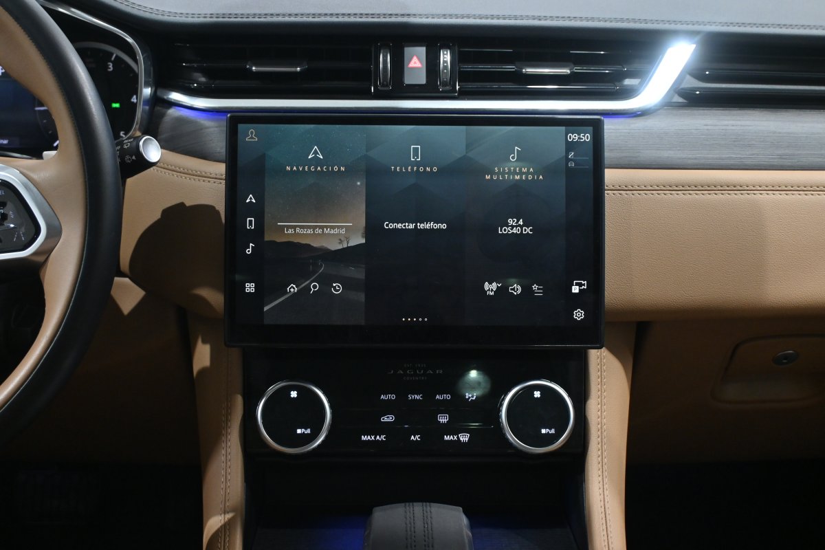 Foto Jaguar F-PACE 15