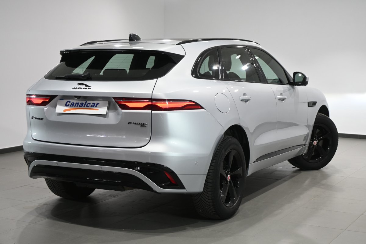 Foto Jaguar F-Pace 2.0 I4 PHEV 404PS AWD Auto RDynamic SE 404cv 4