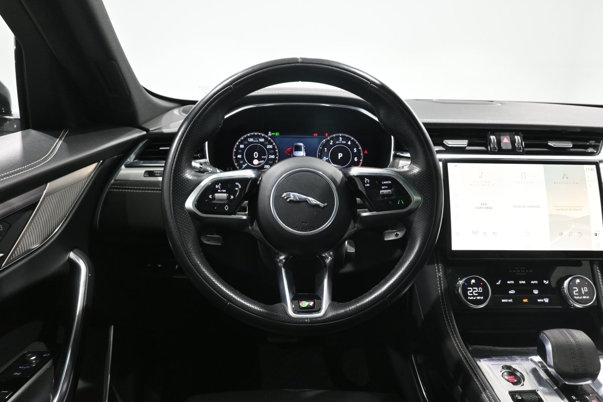 Foto Jaguar F-Pace 2.0 I4 PHEV 404PS AWD Auto RDynamic SE 404cv 21