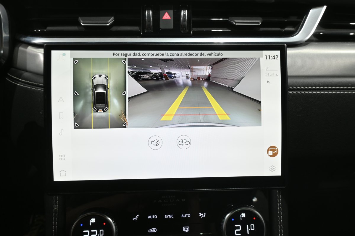 Foto Jaguar F-Pace 2.0 I4 PHEV 404PS AWD Auto RDynamic SE 404cv 18