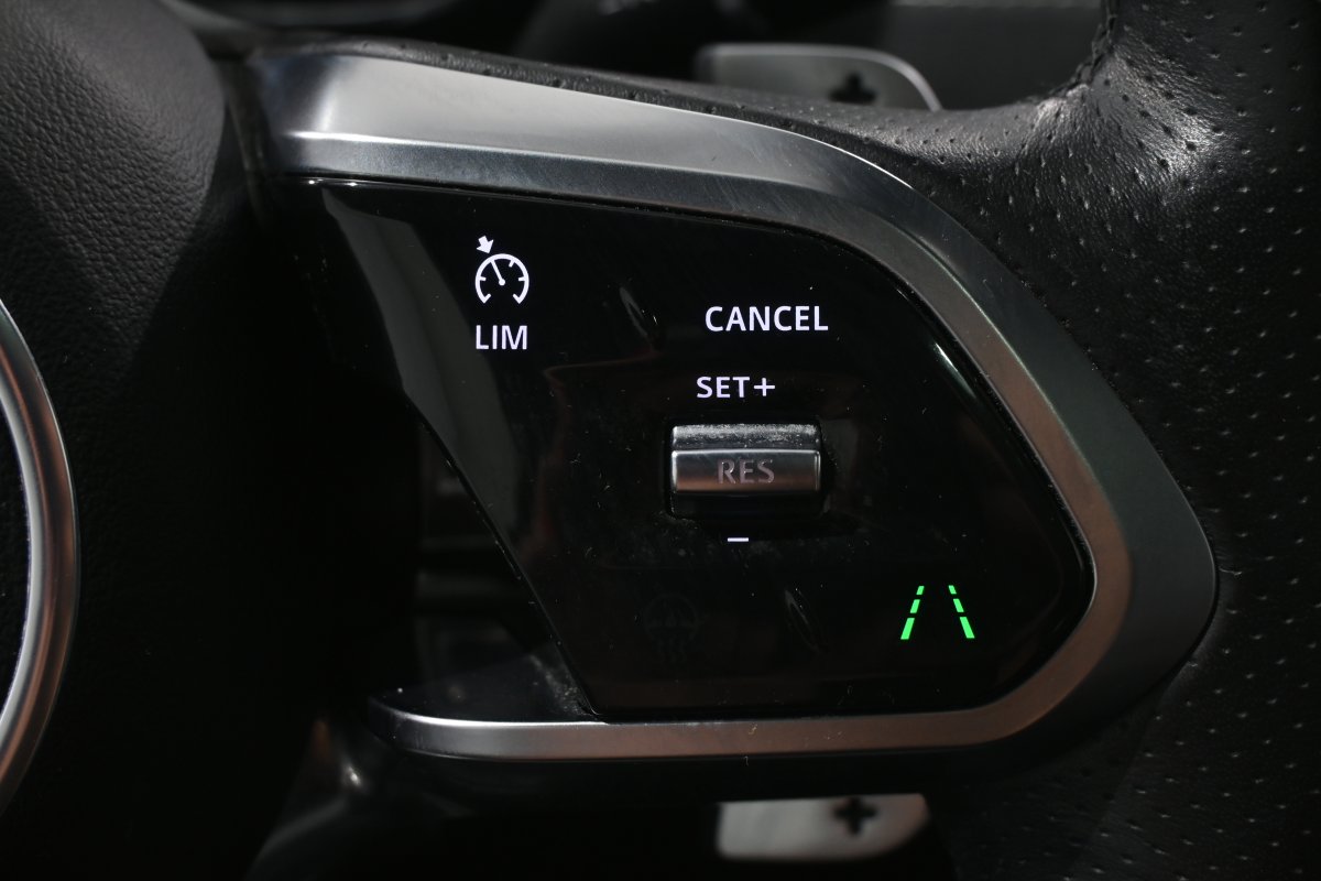 Foto Jaguar F-Pace 2.0 I4 PHEV 404PS AWD Auto RDynamic SE 404cv 26