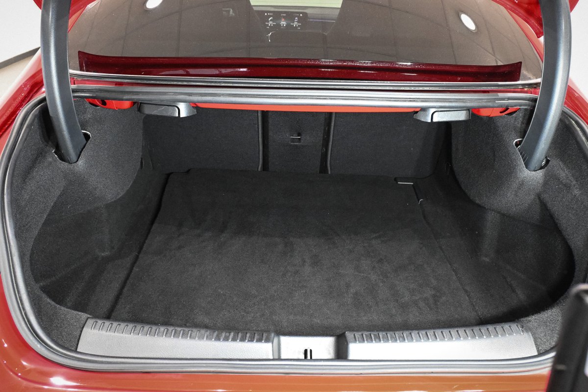 Foto Mercedes-Benz CLA 8