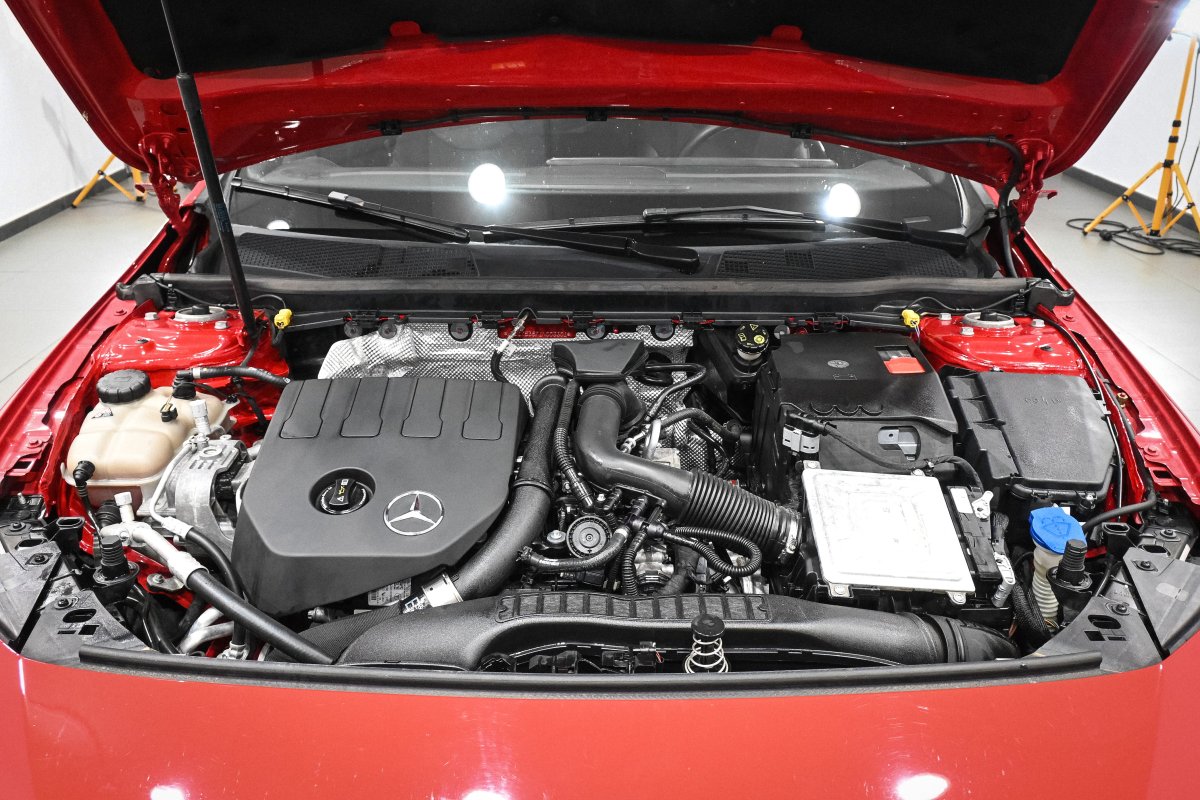Foto Mercedes-Benz CLA 7