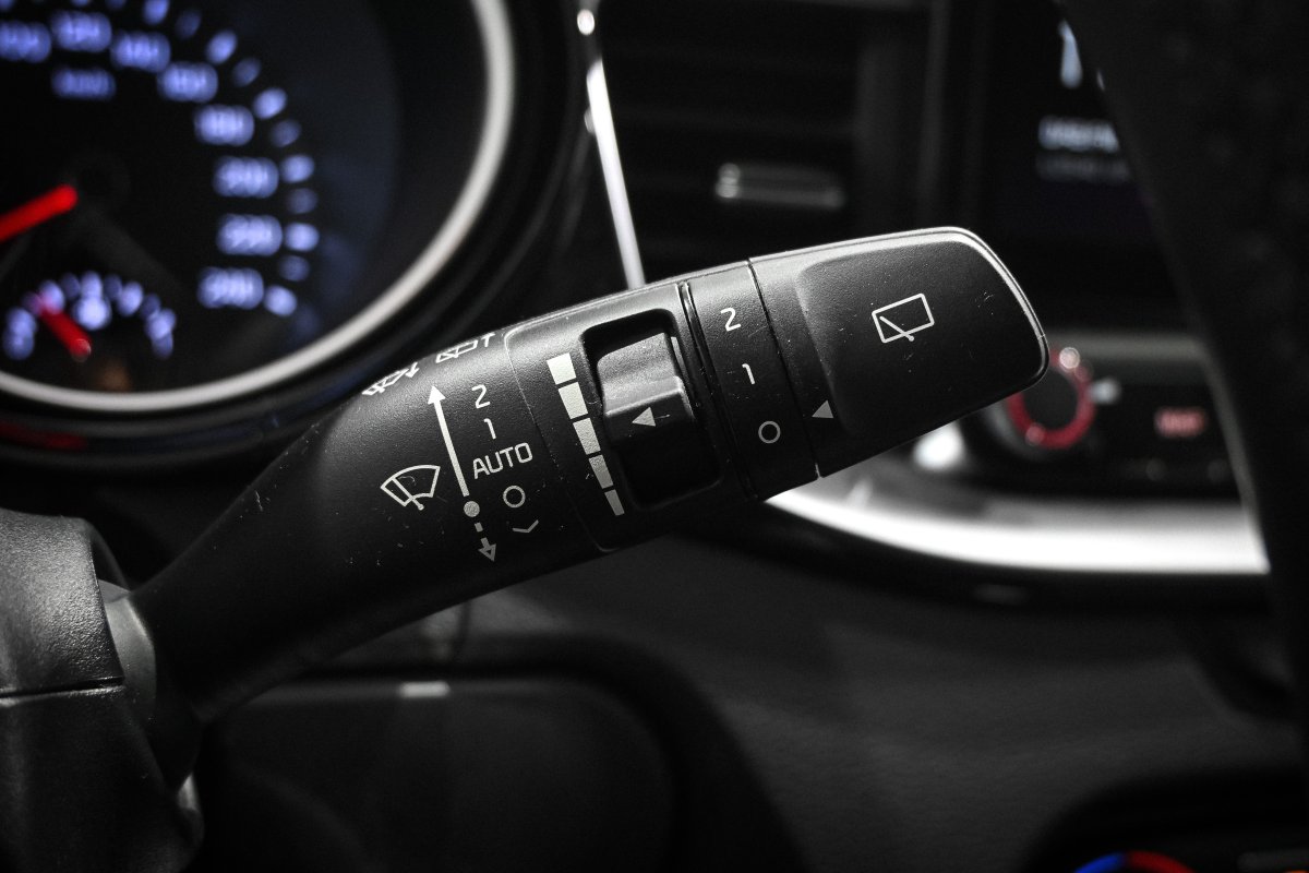 Foto Kia XCEED 1.0 22