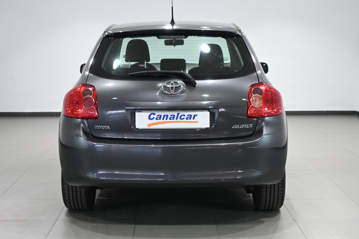 Foto Toyota Auris 5