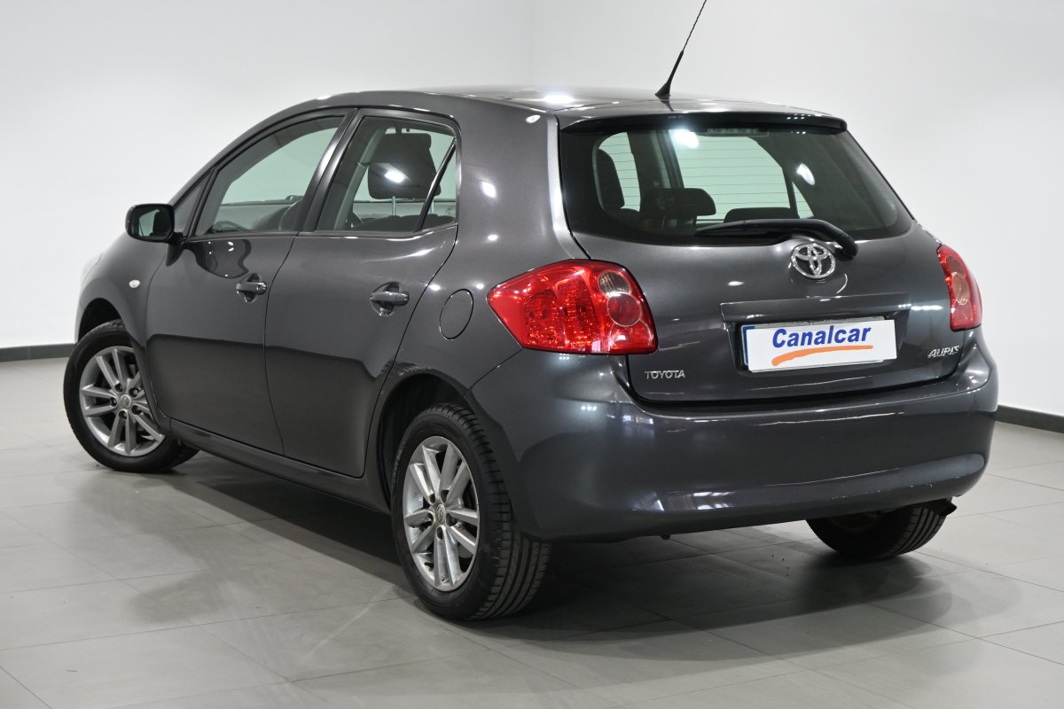 Foto Toyota Auris 6