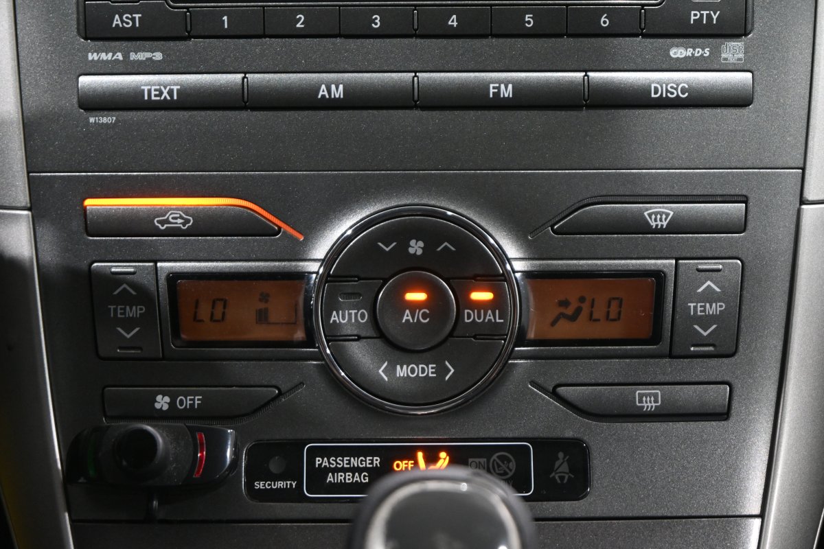 Foto Toyota Auris 14