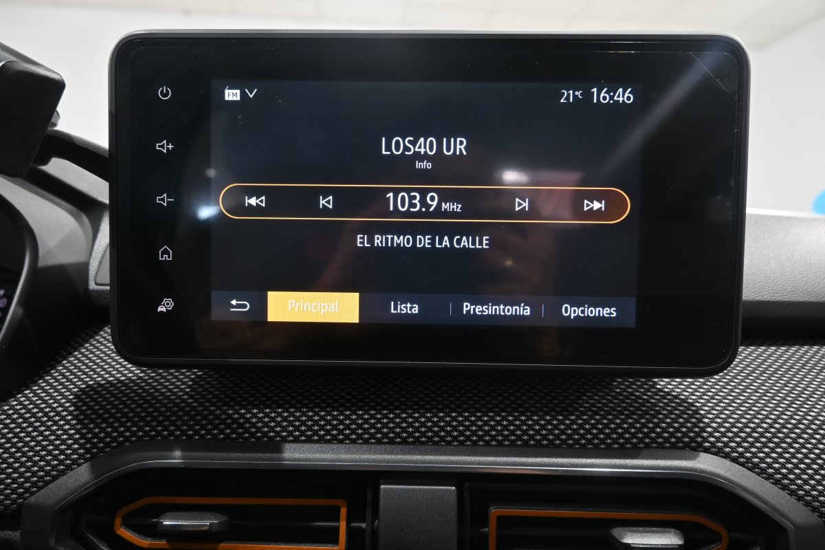 Foto Dacia Sandero 14