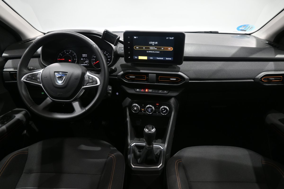 Foto Dacia Sandero 18