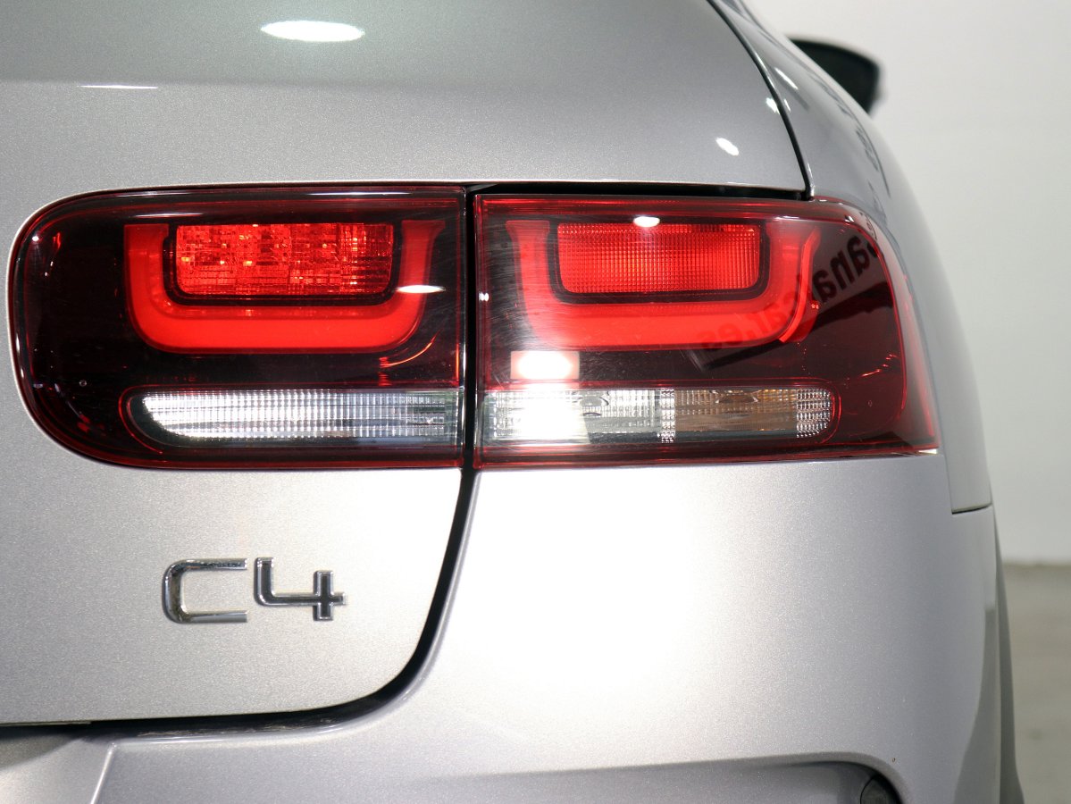 Foto Citroen C4 Cactus 10
