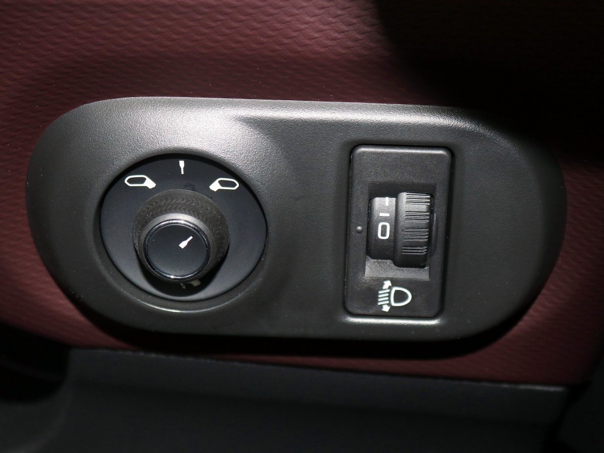 Foto Citroen C4 Cactus 31