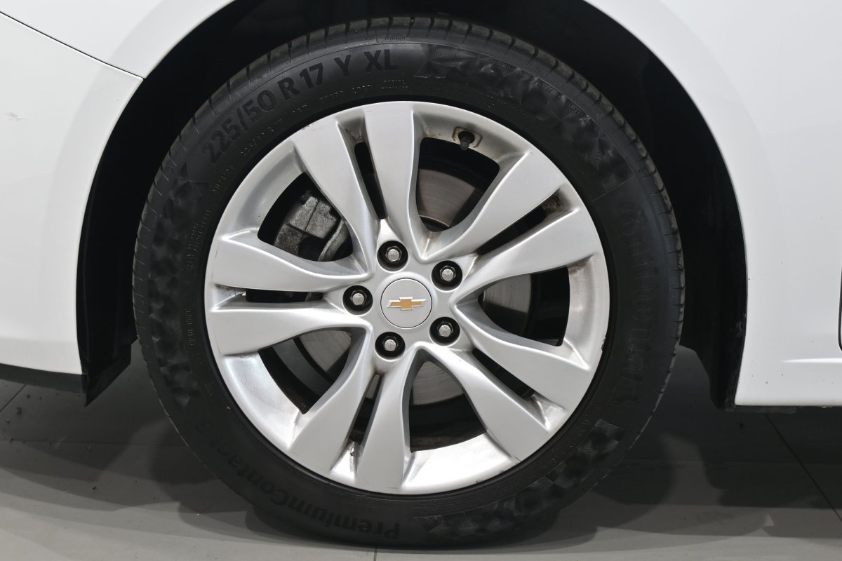 Foto Chevrolet Cruze SW 29