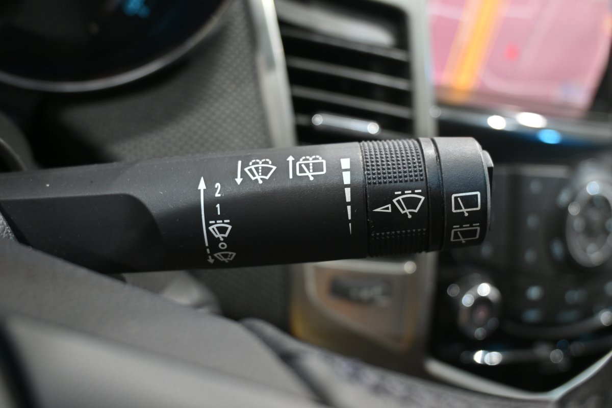 Foto Chevrolet Cruze SW 25