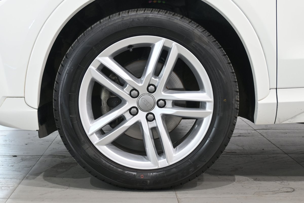 Foto Audi Q3 28