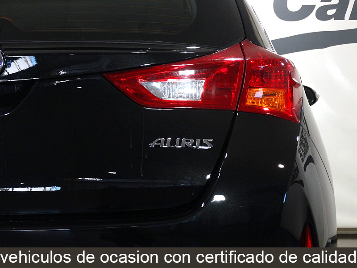 Foto Toyota Auris 10