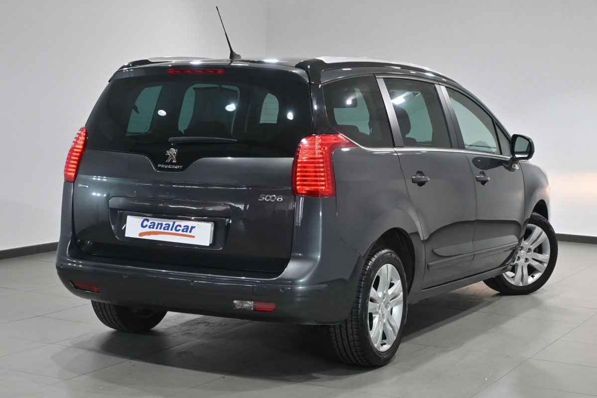 Foto Peugeot 5008 4