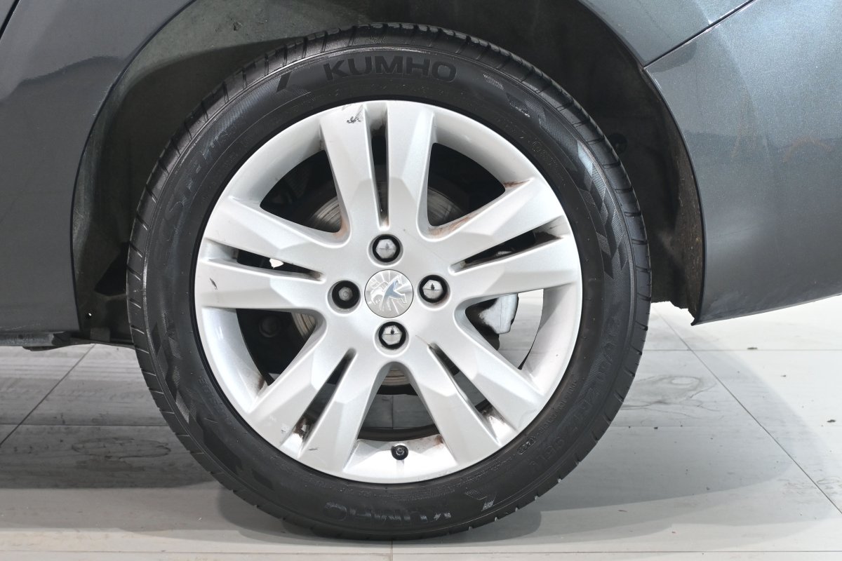 Foto Peugeot 5008 27