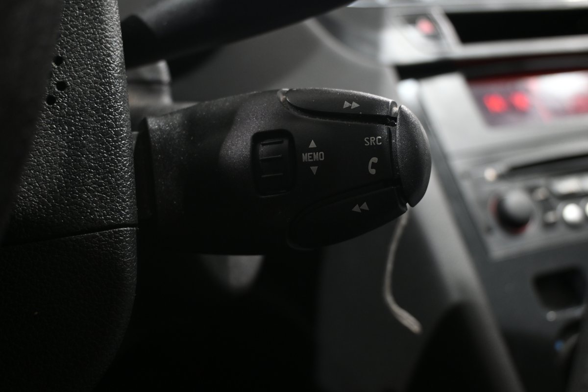 Foto Peugeot 5008 24