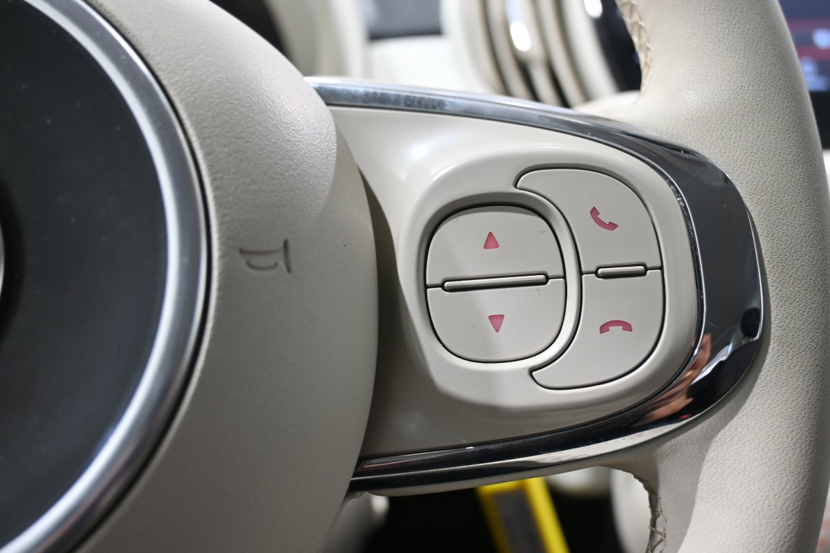 Foto Fiat 500 Hybrid 19