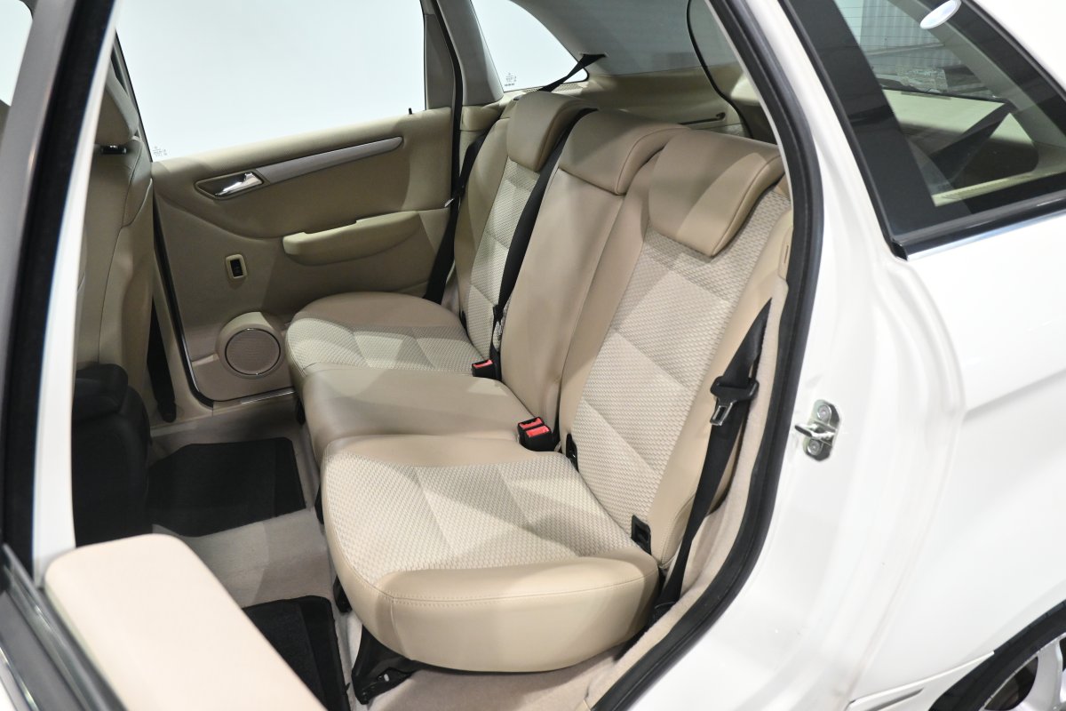 Foto Mercedes-Benz B 11