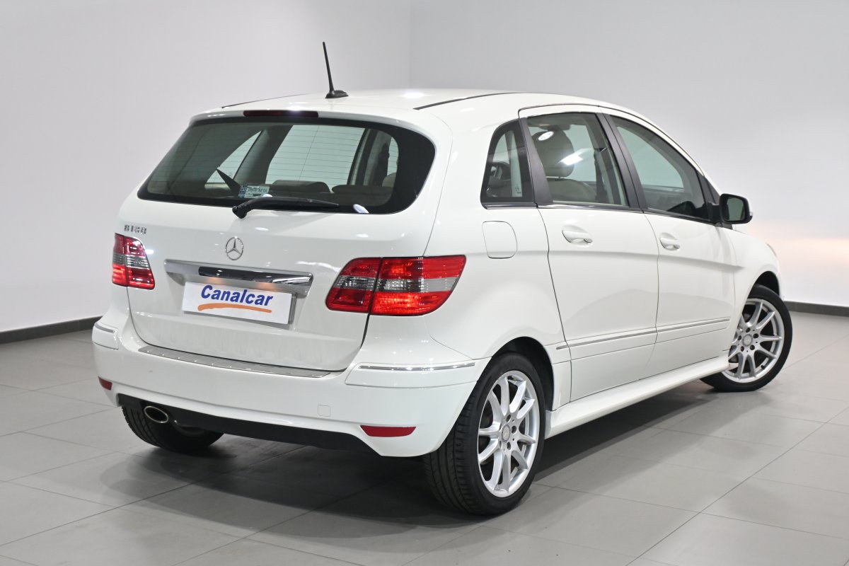 Foto Mercedes-Benz B 4