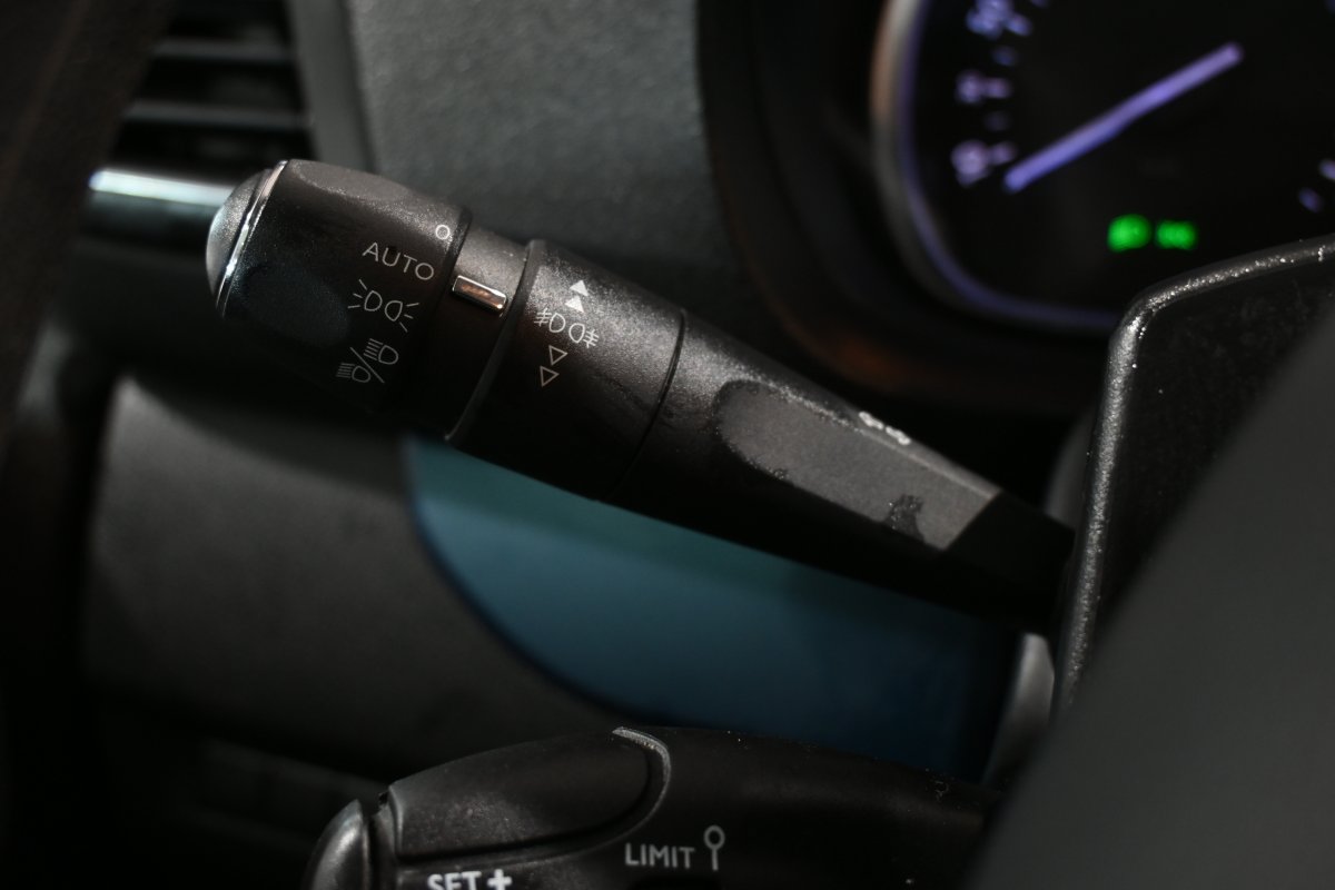 Foto Peugeot Traveller 24